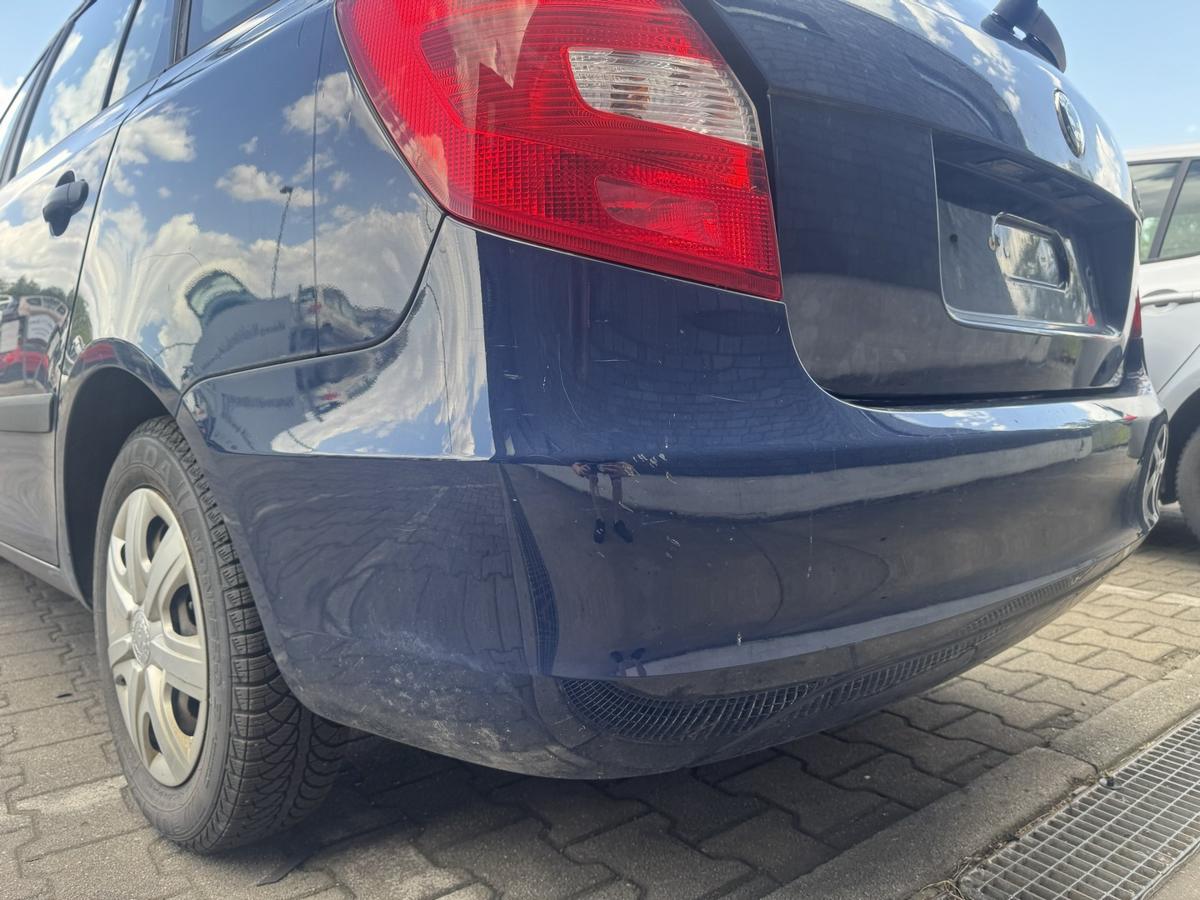 Skoda Fabia 2 5J original Stossf&auml;nger Sto&szlig;stange hinten 4711 Pacific Blue Bj.2010